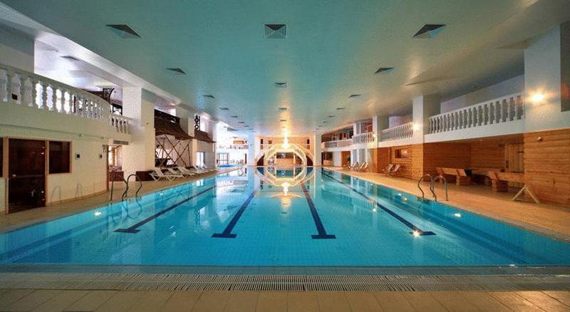 Royal Medical Cezar Hotel Трускавец Екстериор снимка